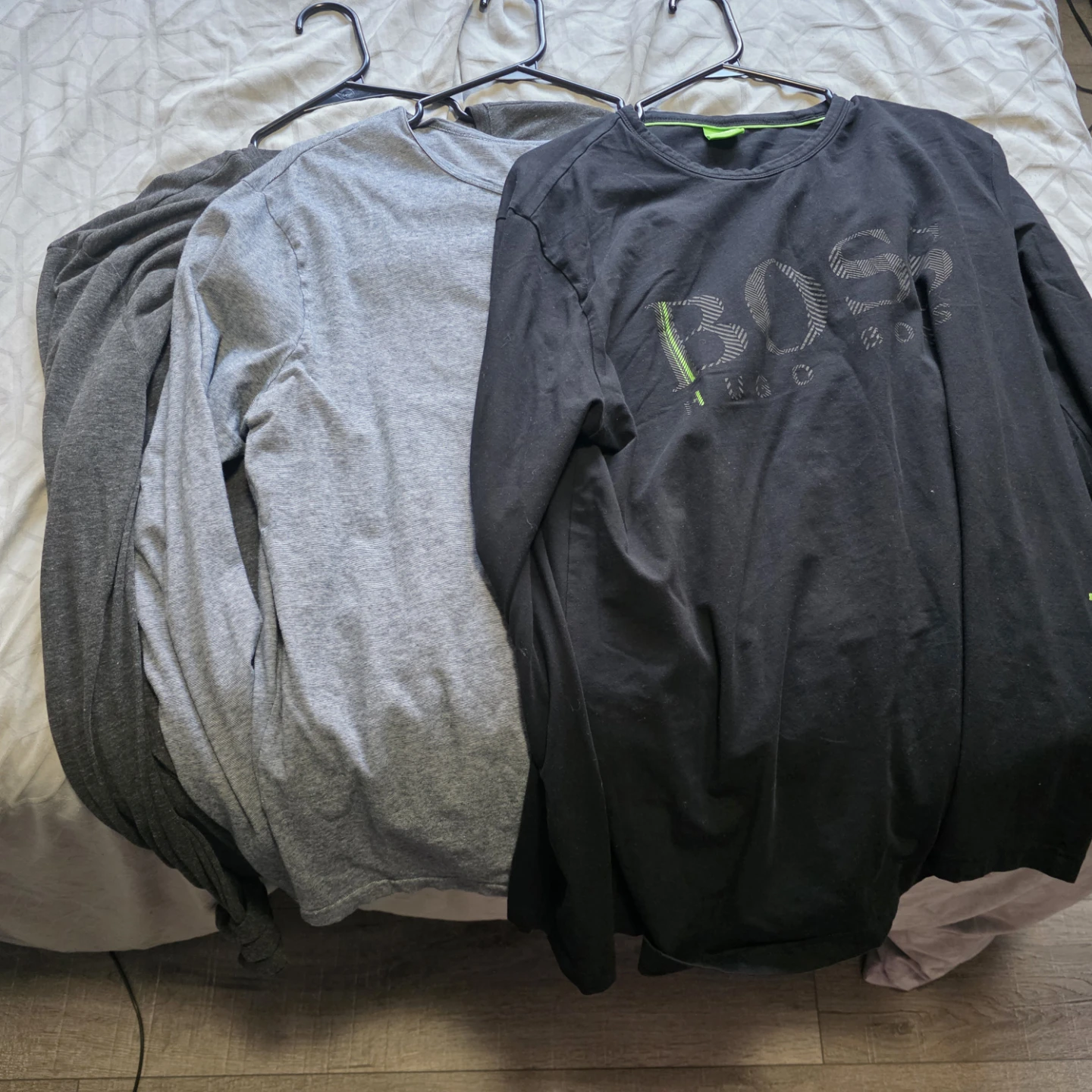 Long Sleeve Shirts - Black and Grey XL