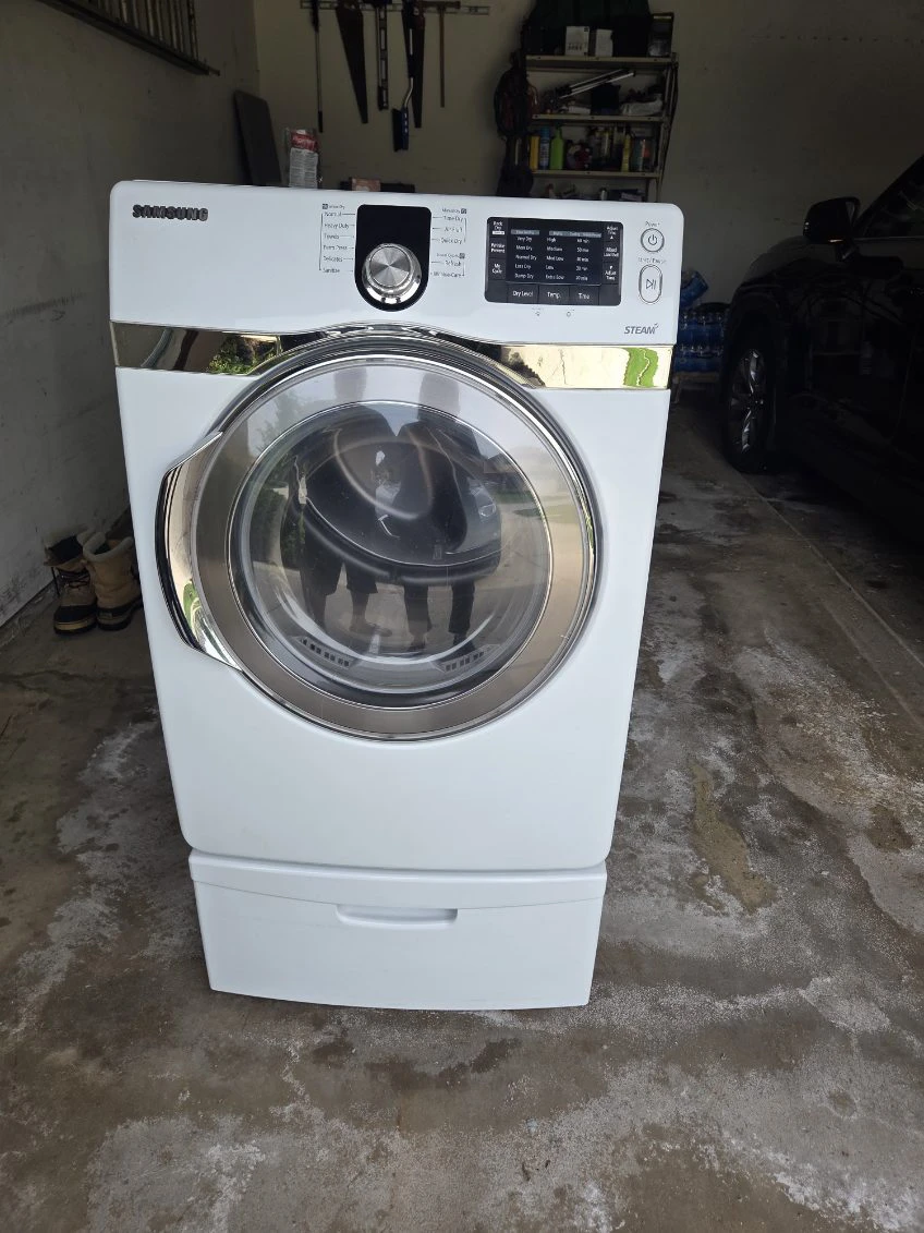 Samsung White Front Load Steam Dryer