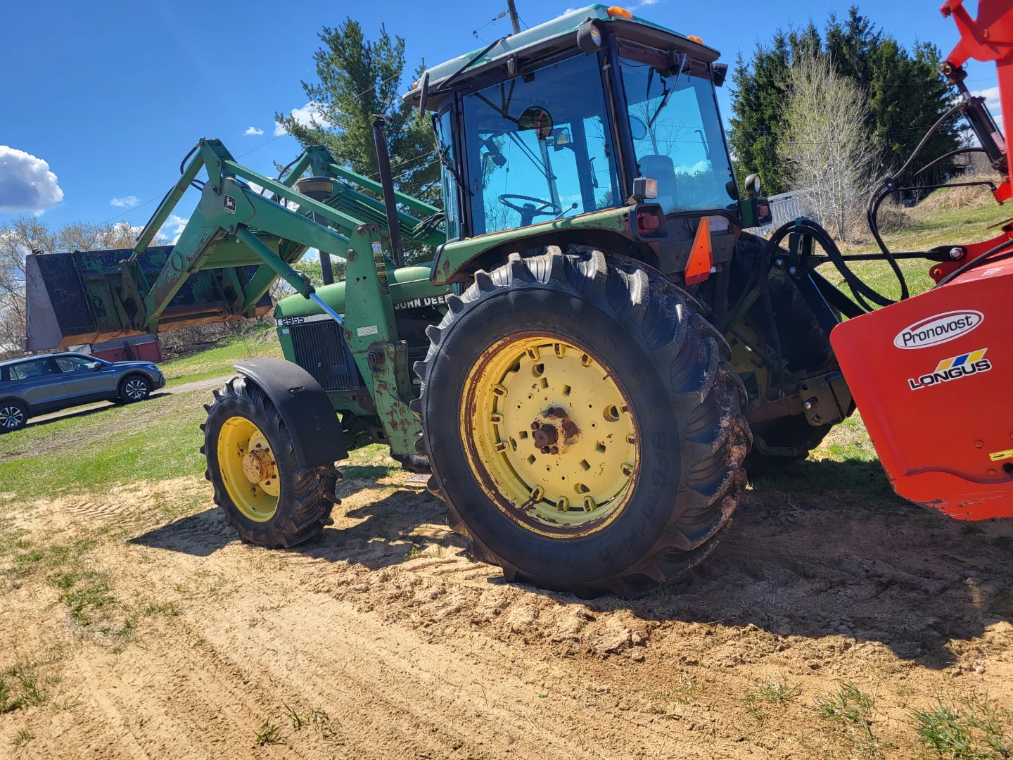 John Deere 2955/ 265 Tractor with Front Loader - photo 4