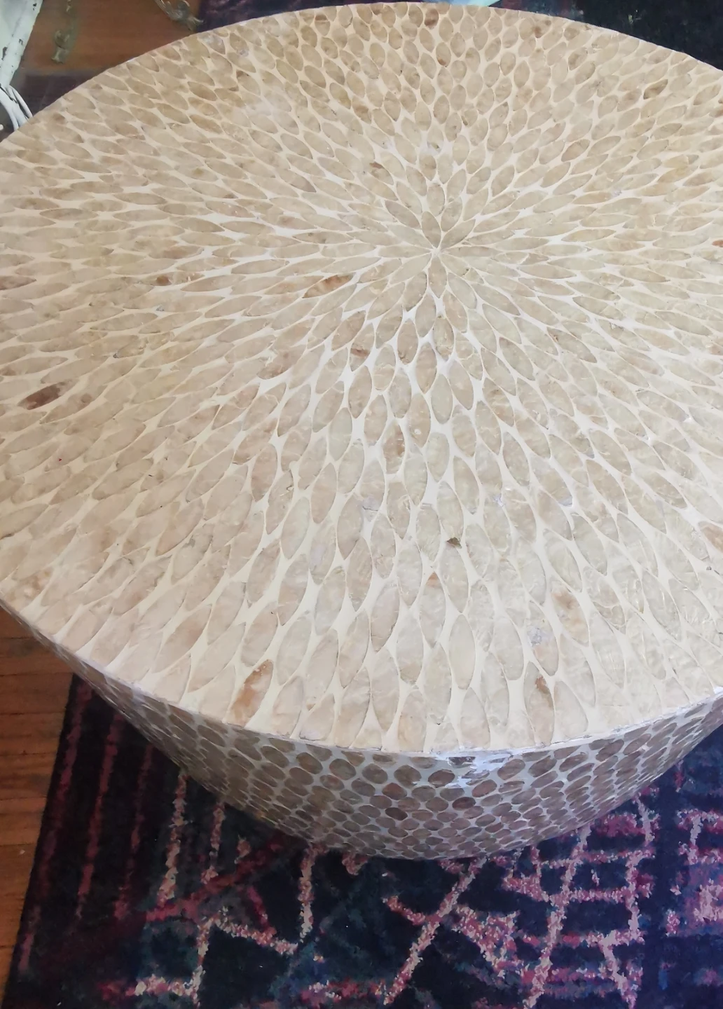 Round Decorative Coffee Table - photo 2