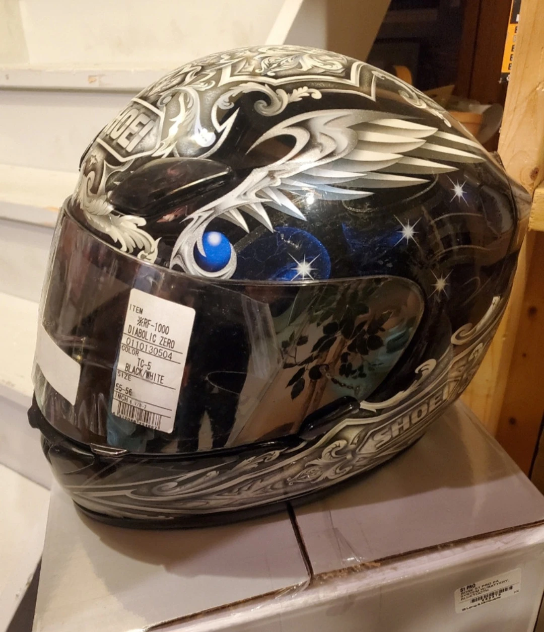 SHOEI RF-1000 Diabolic Zero Helmet - photo 4