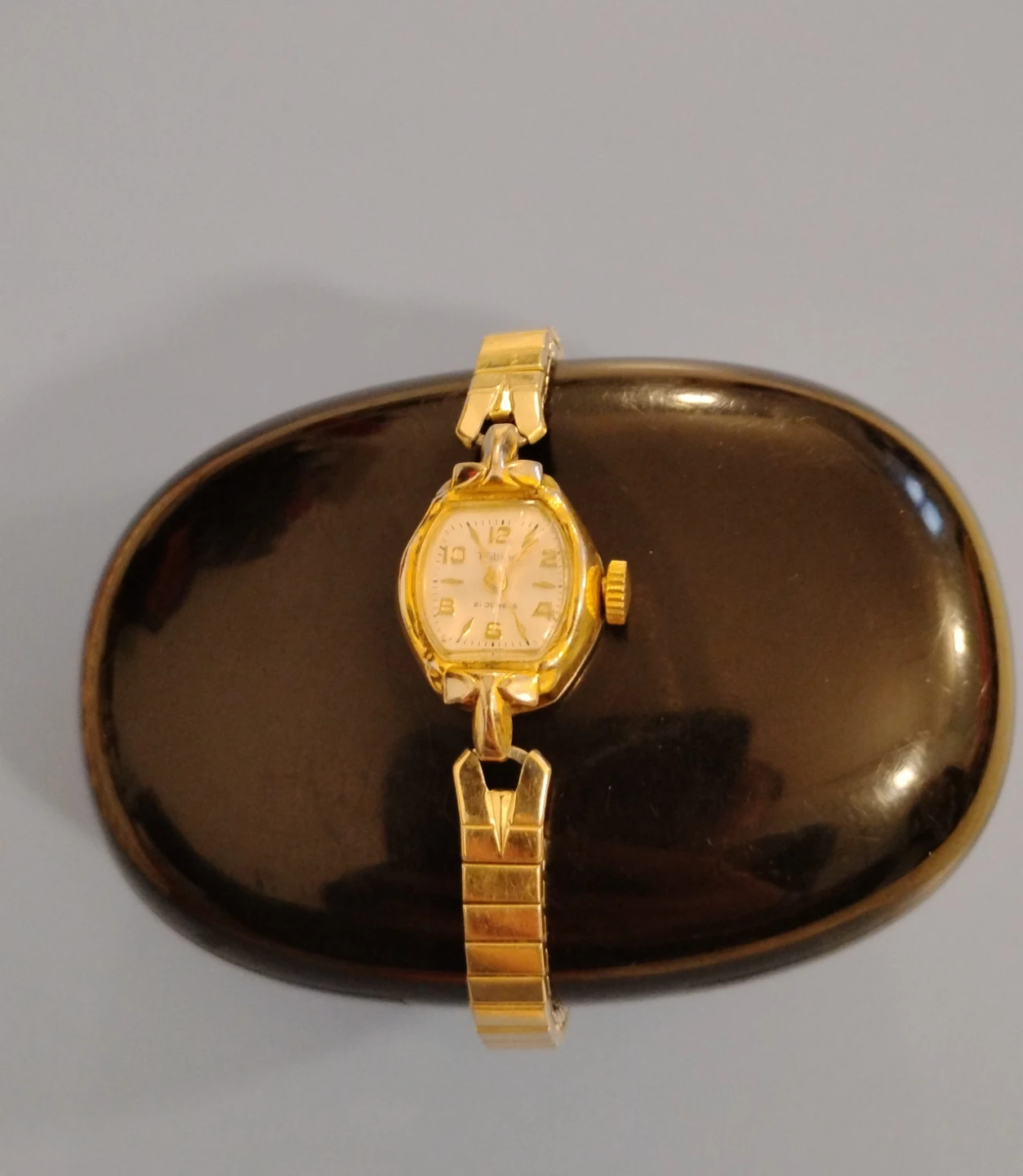 Vintage Elgin 21 Jewels Ladies Watch
