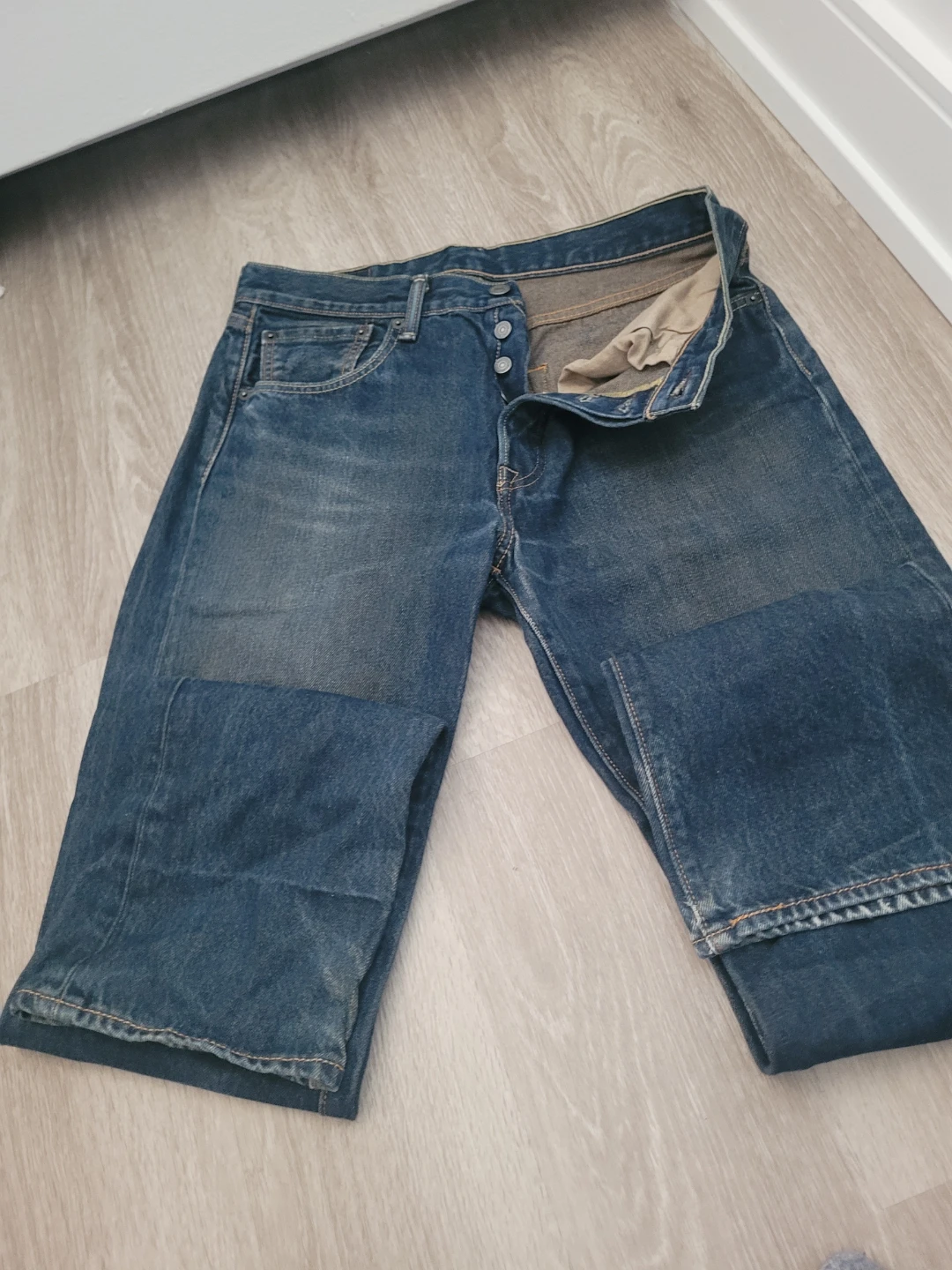 Levi's 501 Jeans - Size 32x34