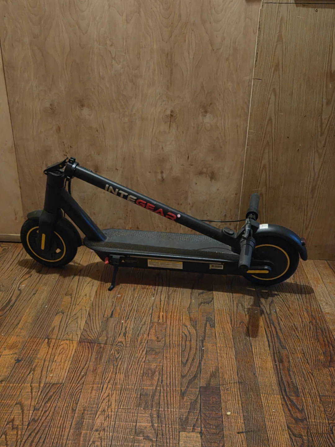 INTEGEAR Electric Scooter