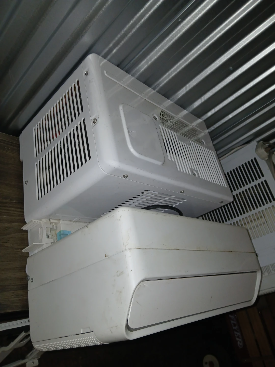 AC 8000 BTUS - photo 2