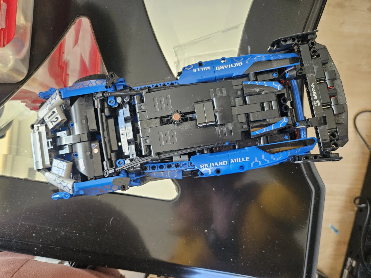 LEGO Technic McLaren Senna GTR 42123 - photo 2