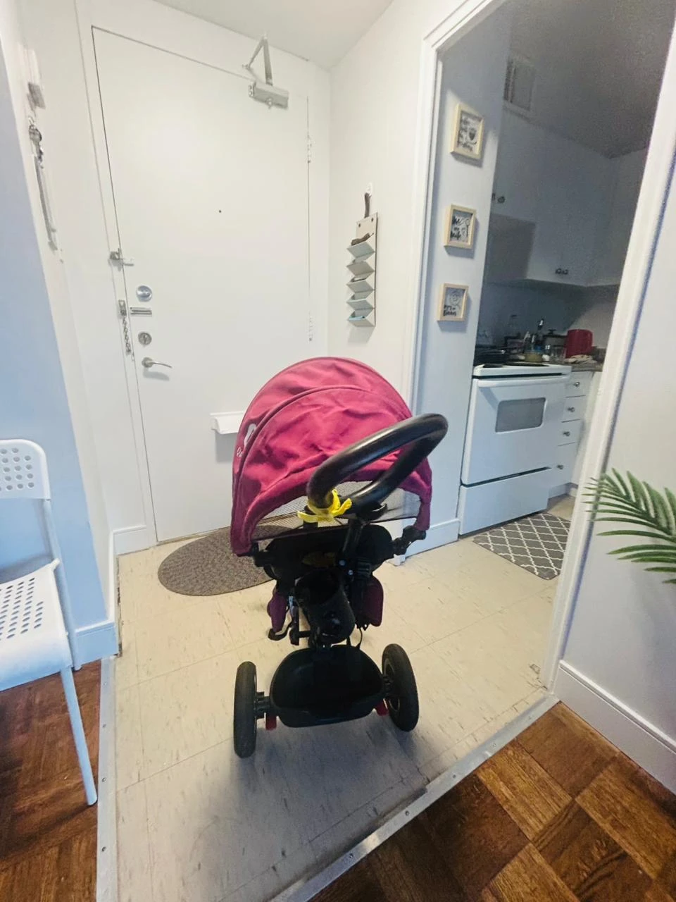 Moving out sale -QPlay Rito Folding Tricycle - Pink - photo 3