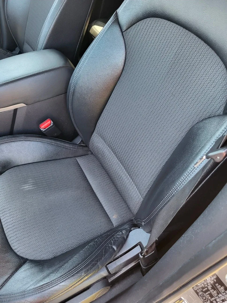 Hyundai Tucson Driver Seat - photo 5
