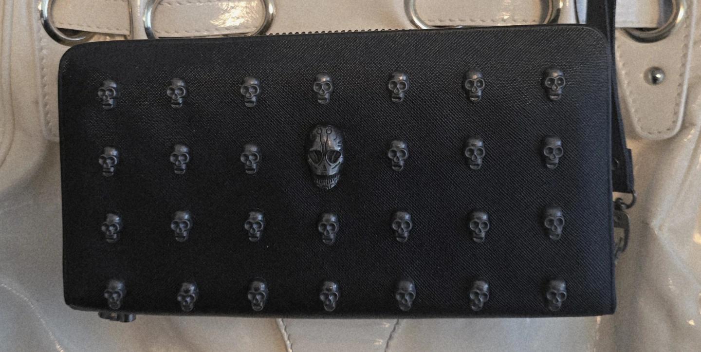 THOMAS WYLDE Black Skull Studded Zip Around Wallet - photo 3