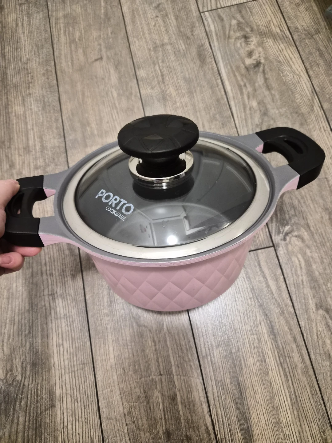 Porto Cookware Pink Pot with Glass Lid