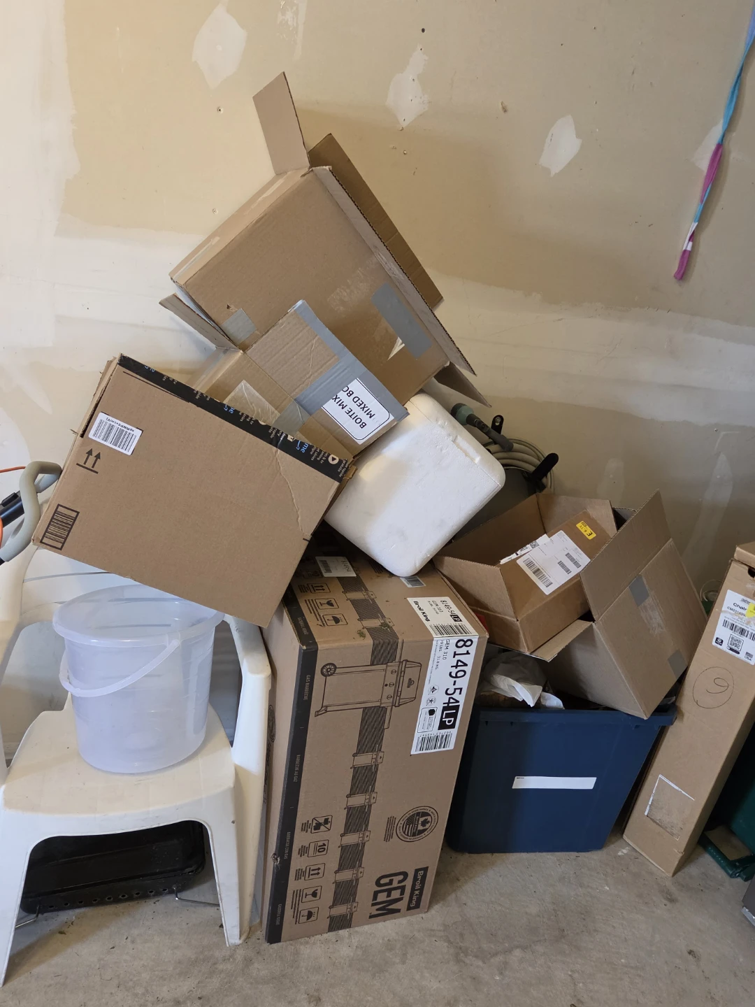 Mixed Cardboard Boxes for Moving or Storage - photo 3
