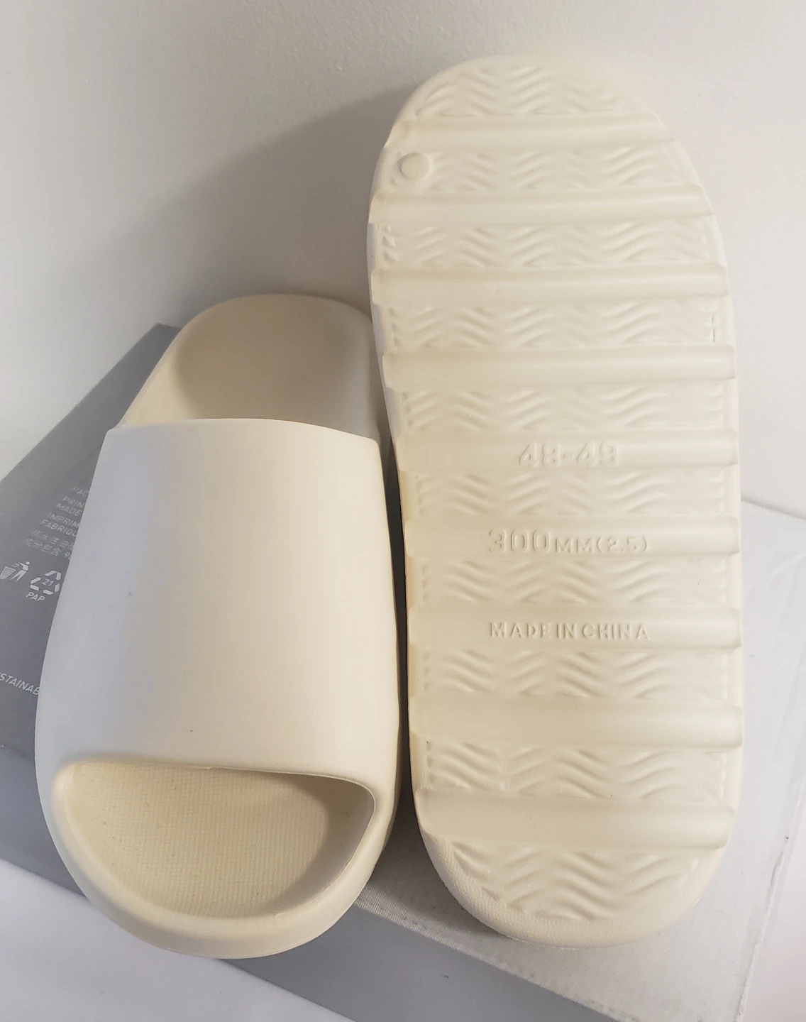 Brand New Beige Women's Sleepers Size 48-49