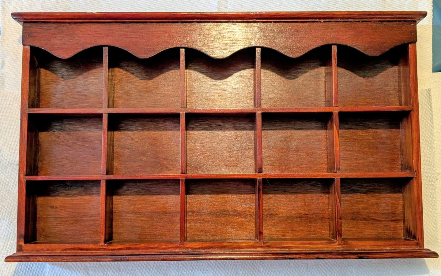 Wooden Display Shelf with 15 Compartments