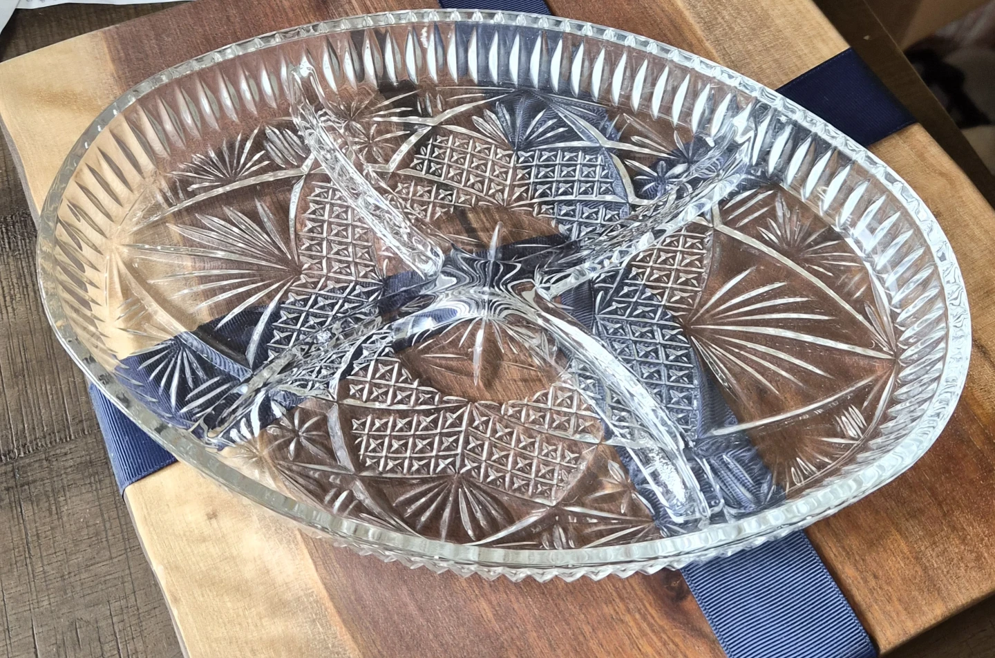 Libbey Clarion 11-inch Divided Serving Dish - photo 5