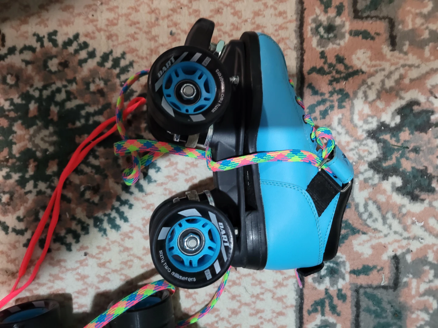 Size 2 Riedell Blue Roller Skates with Rainbow Laces - photo 2