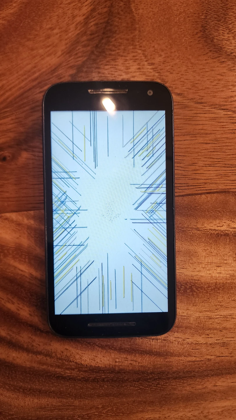 Motorola Moto G (3rd Gen) Smartphone with Pouch - photo 2