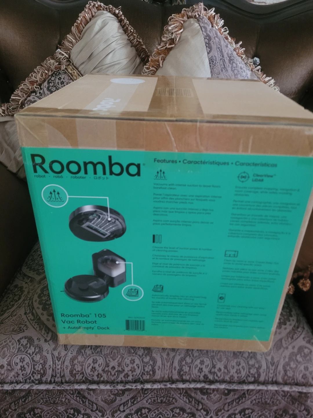 Roomba 105 Vac Robot with Auto-Empty Dock brand new $150