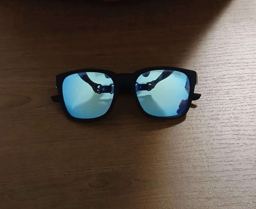 Black Sport Sunglasses - photo 2