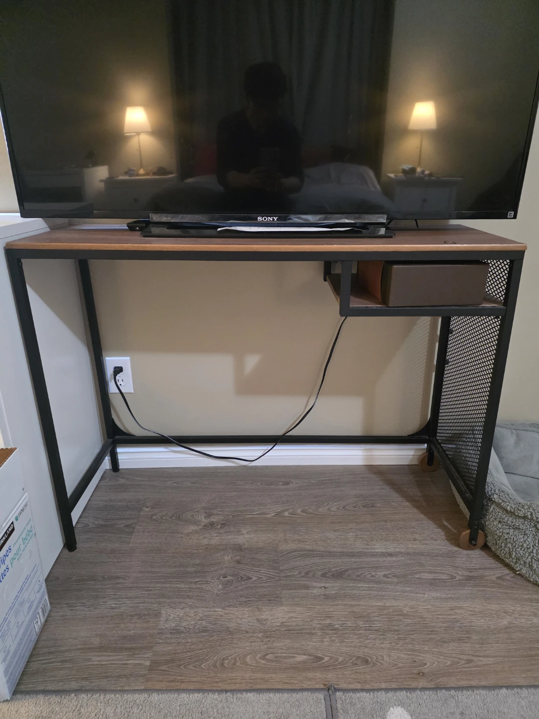 Industrial Style Console Table with Mesh Shelf