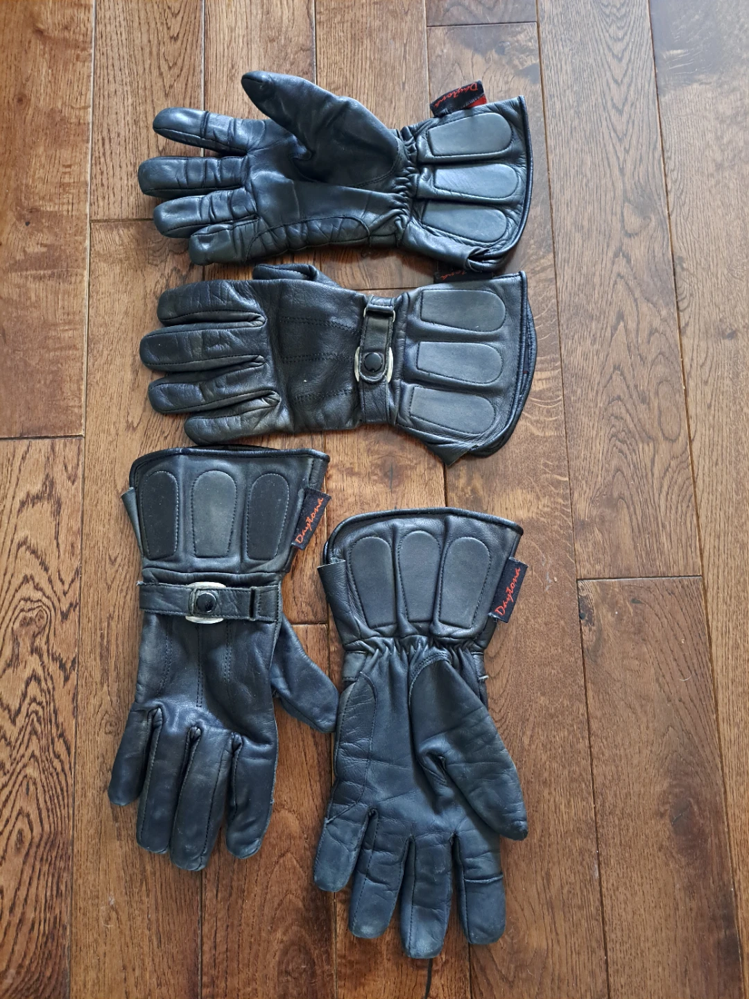 Daytona Black Leather Motorcycle Gloves Size M