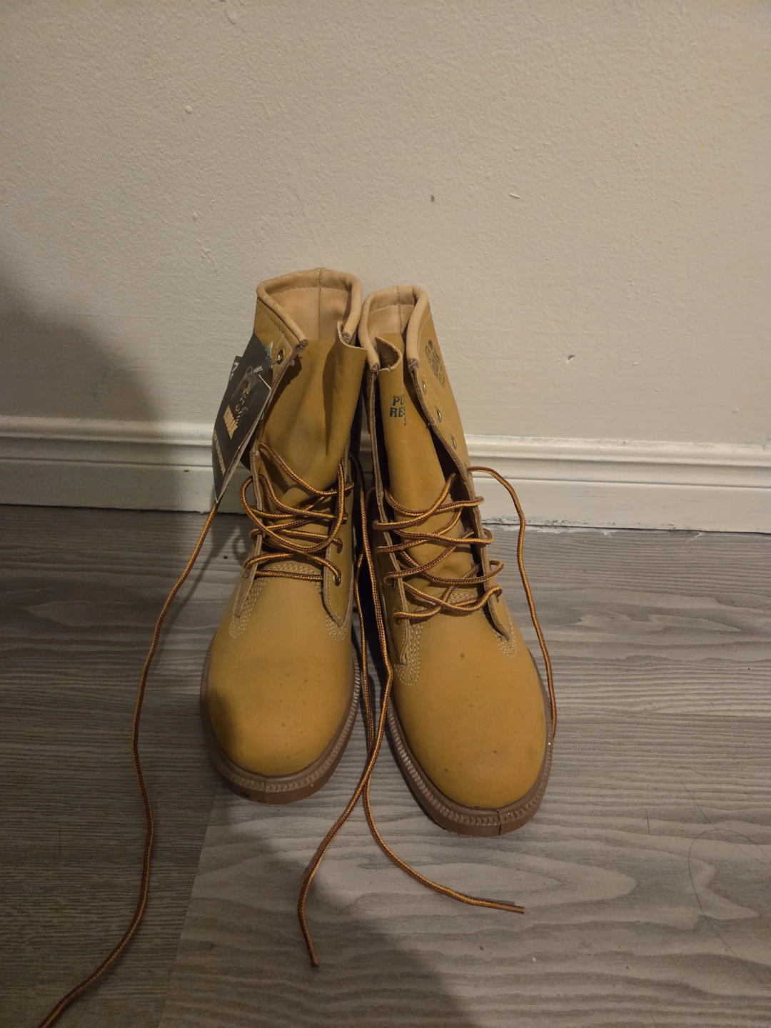 KODIAK Work Boots - woman's size 6 or 7 - photo 2
