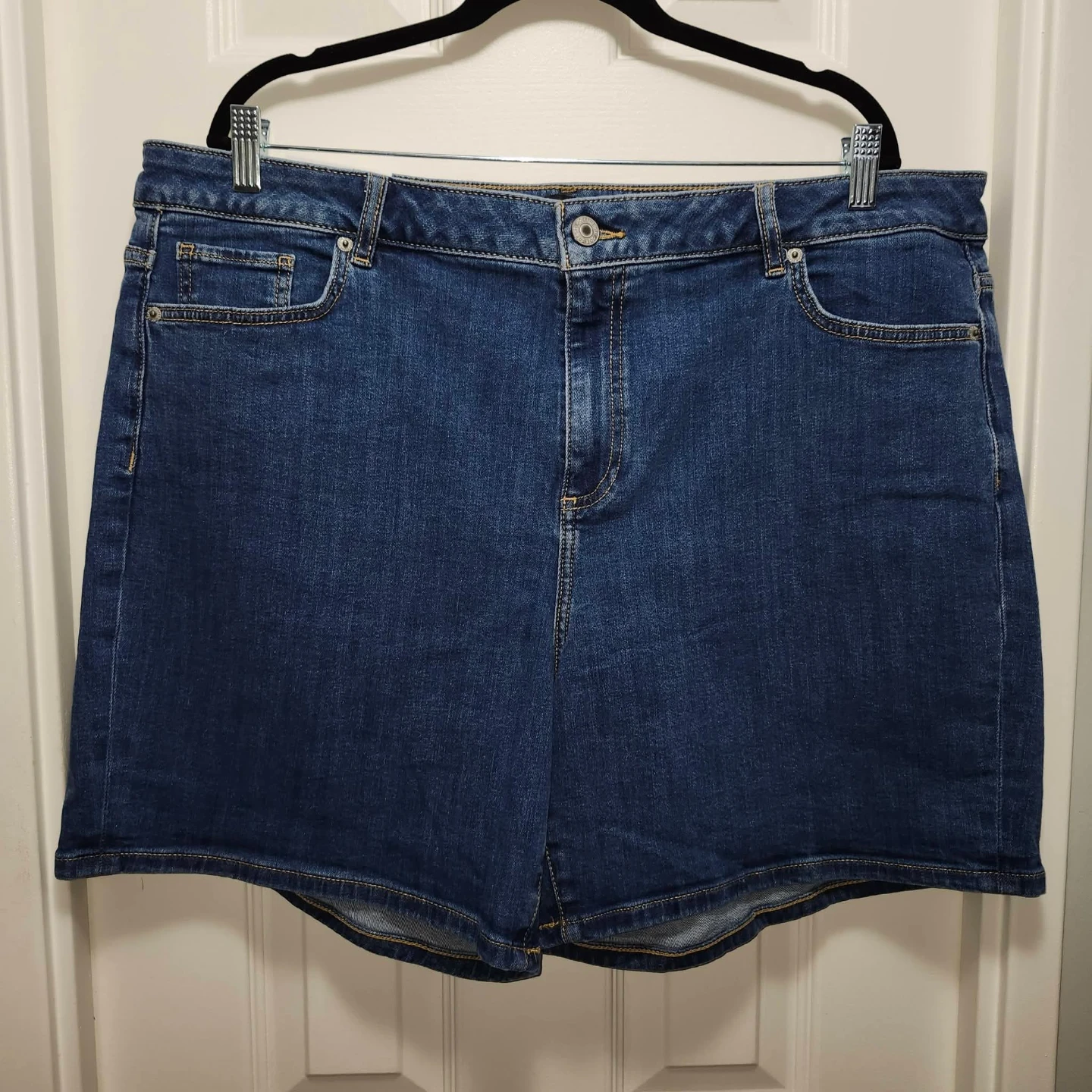 #16W - #22W - NEW Joe Fresh DENIM SHORTS