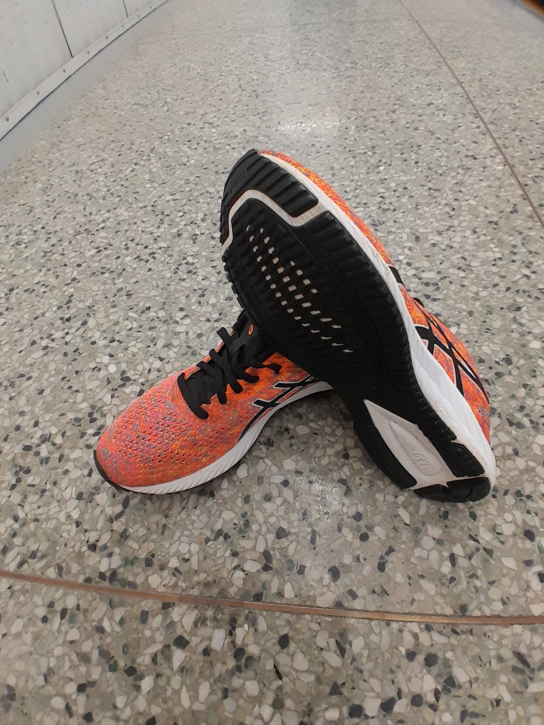 ASICS Orange Running Shoes Women's Size 9 - photo 4
