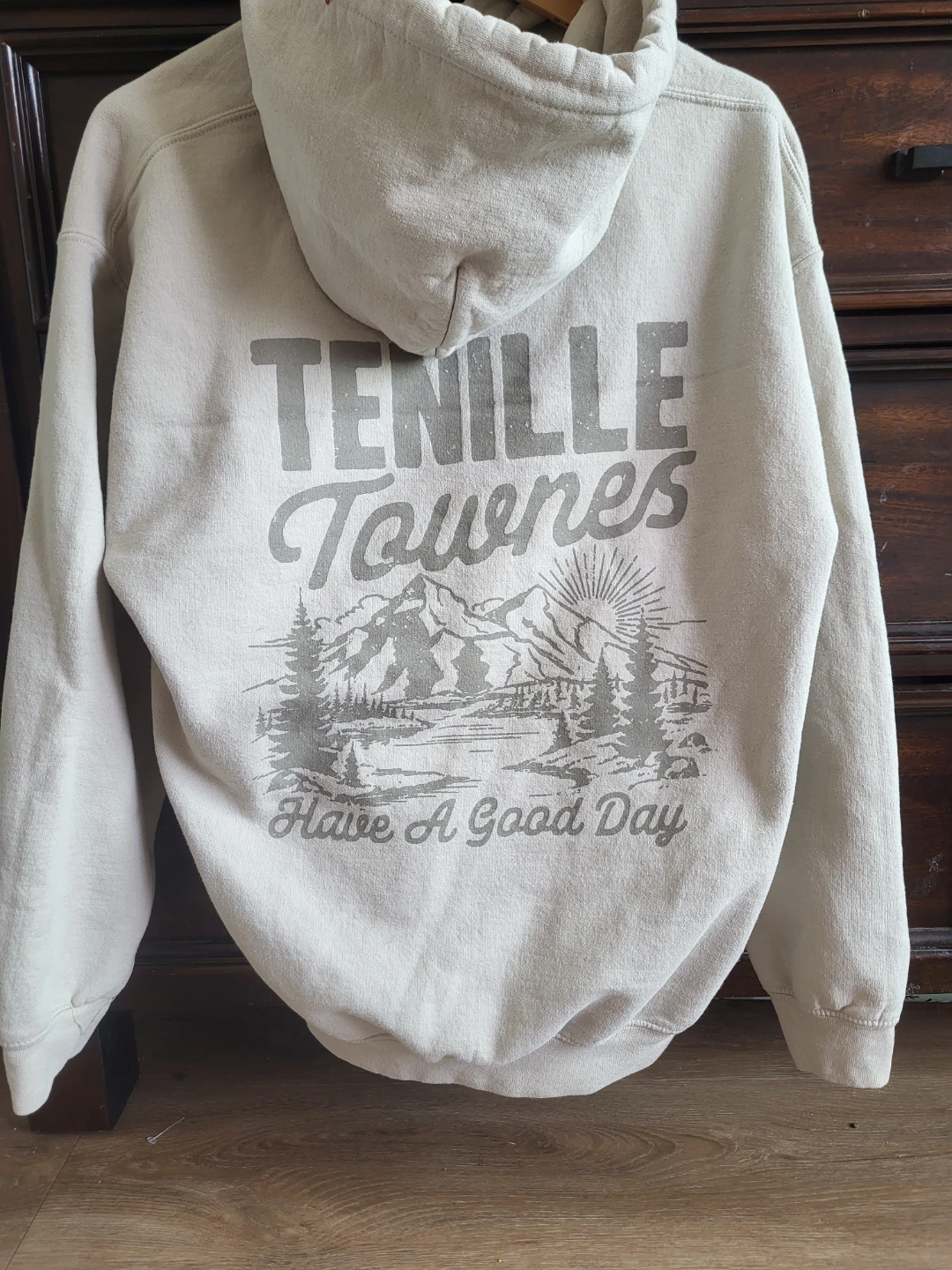 Tenille Townes Concert Hoodie - photo 2