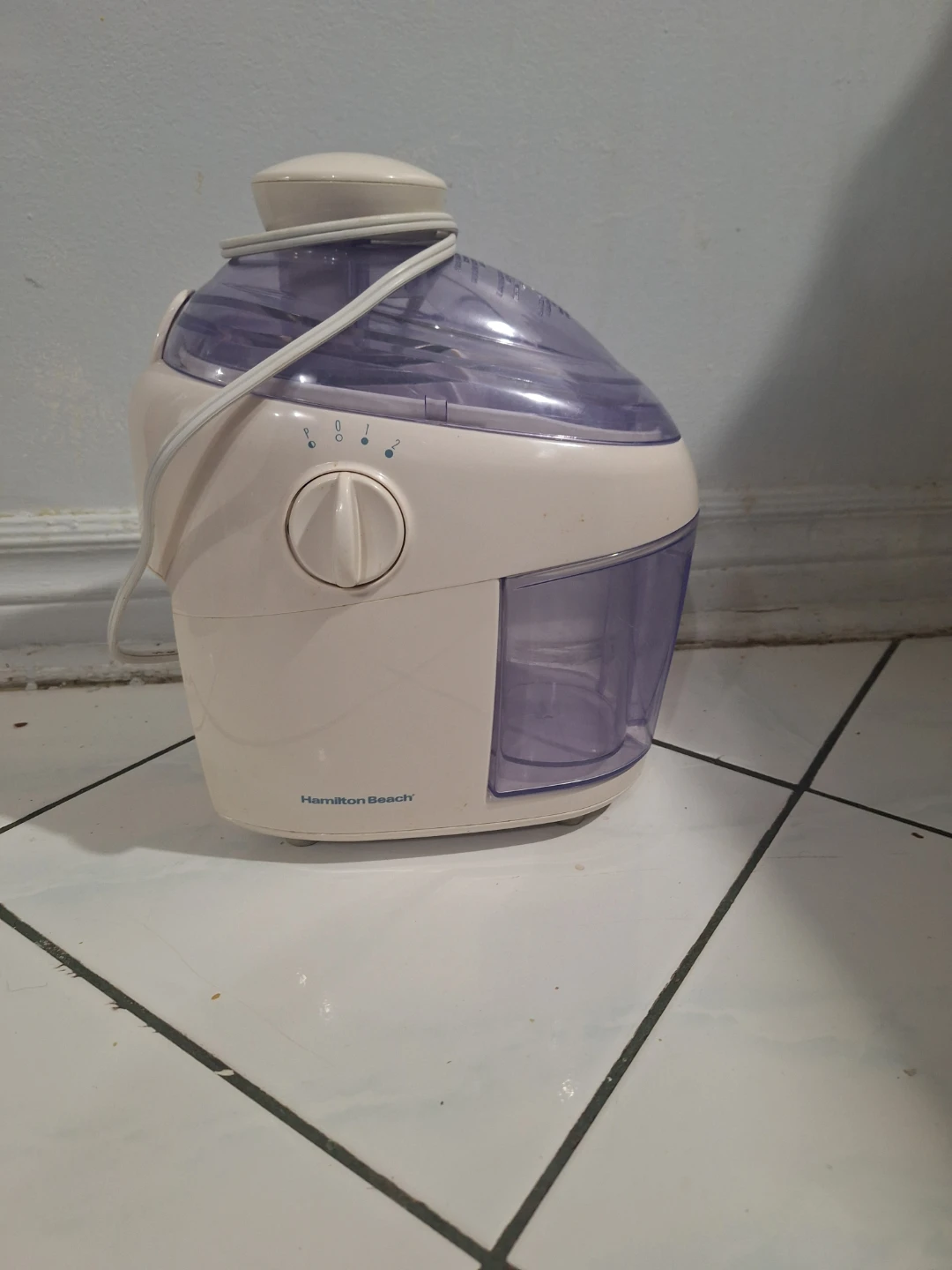 Hamilton Beach juicer - photo 2
