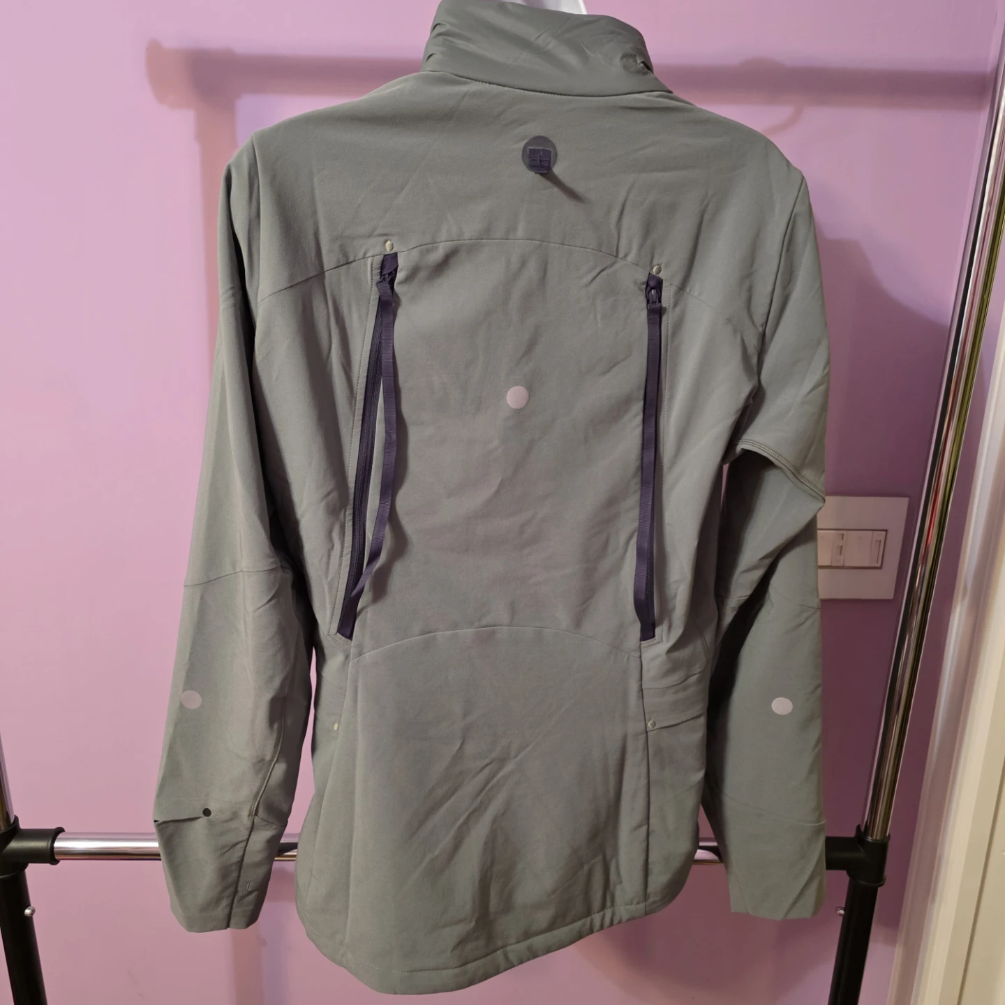 Asics Women's Green Quilted Running Jacket Size M - photo 2