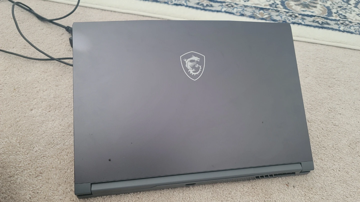 MSI Thin 15 B13VF gaming laptop - photo 2