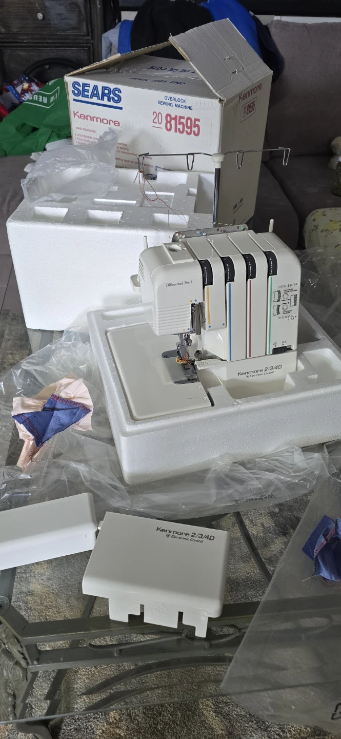 Kenmore Serger/Overlocking Machine - photo 3