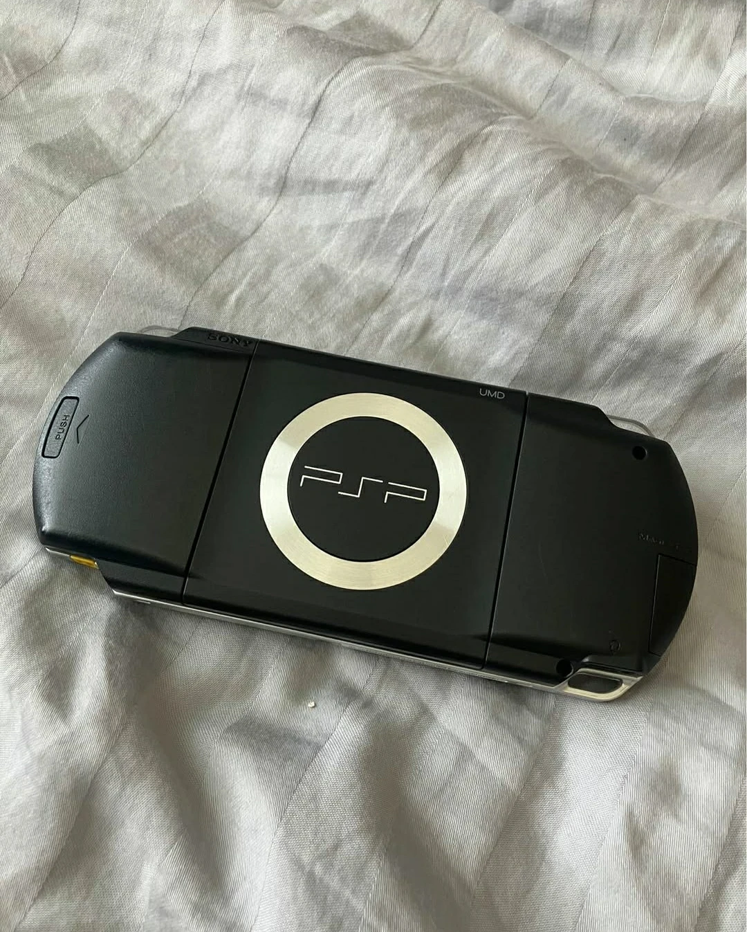 Sony PSP Handheld Game Console - Black - photo 2