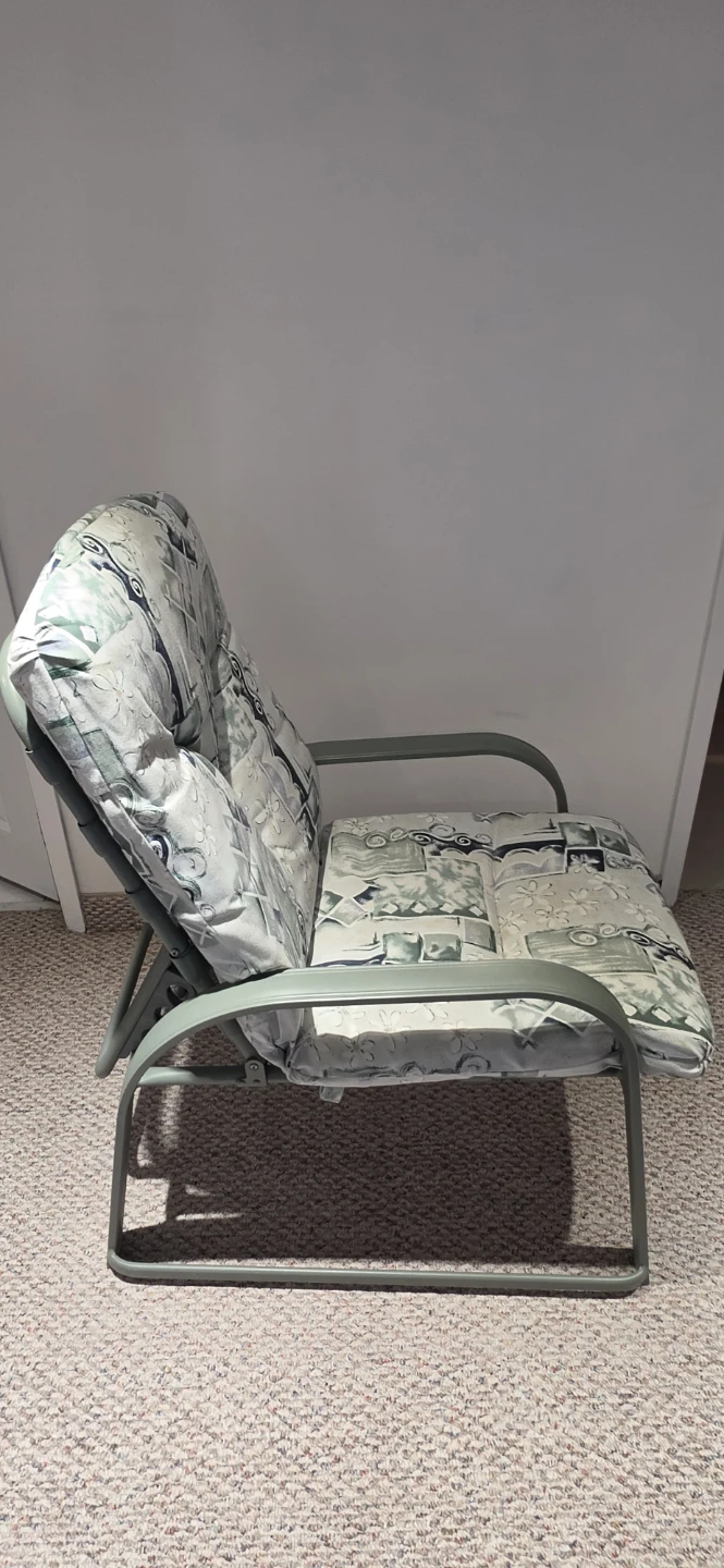 Patio chair with cushion (6 chairs for one price) - photo 2