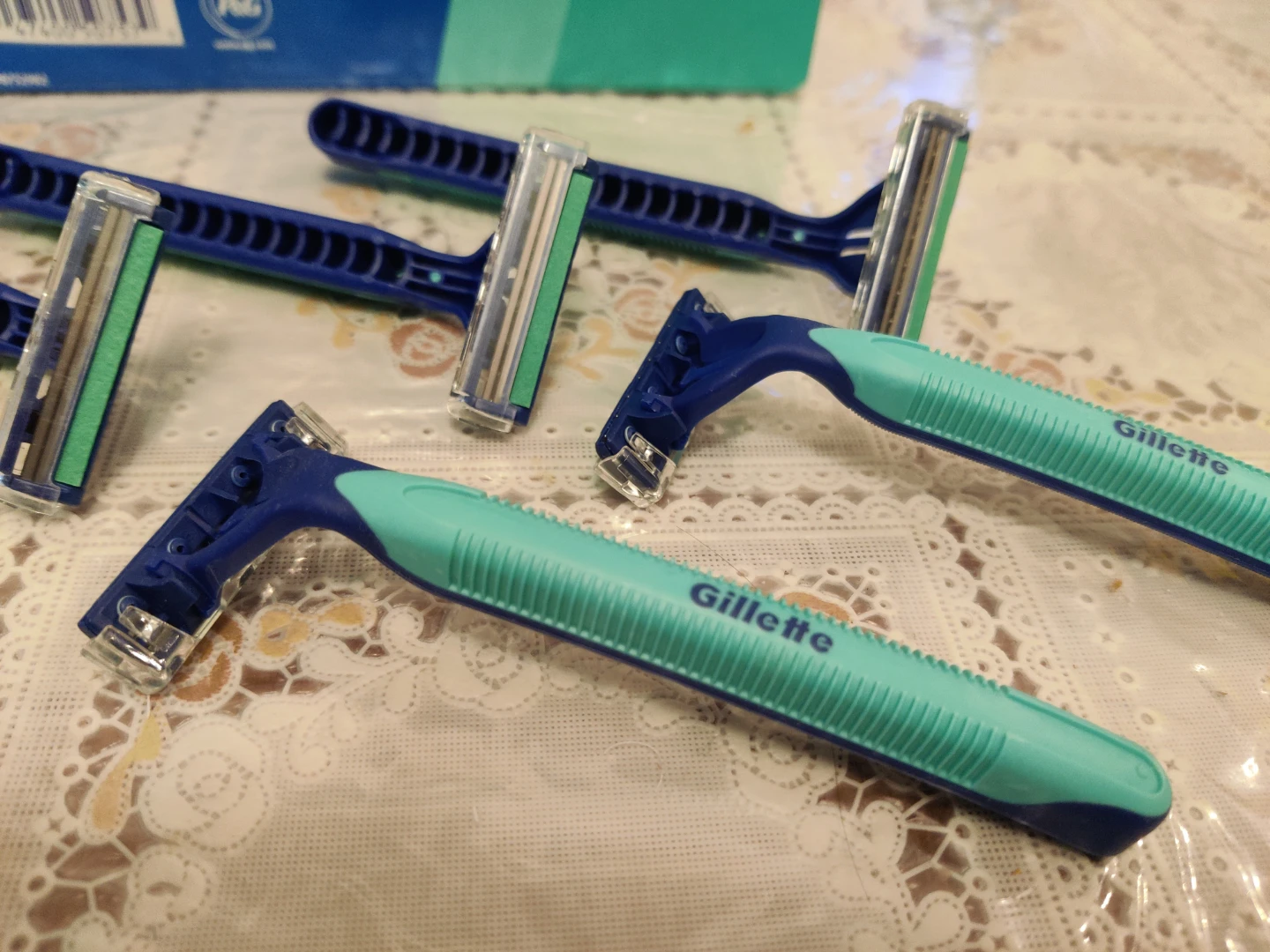 $1 for 2 Gillette Sensor2 Plus Disposable Razors