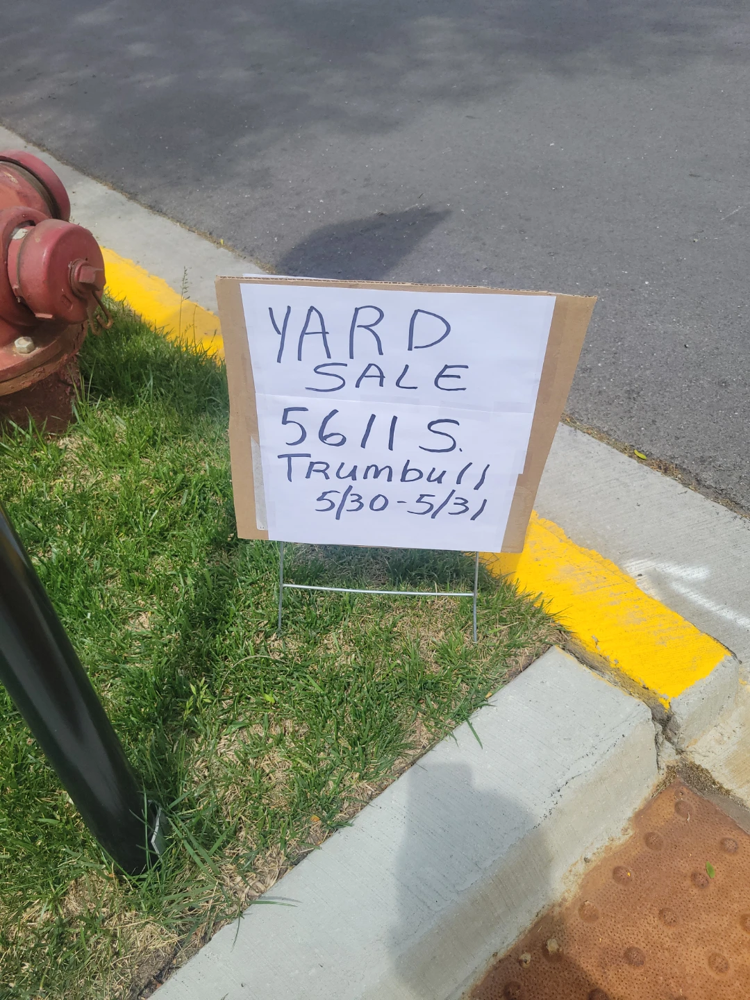 GARAGE SALE111