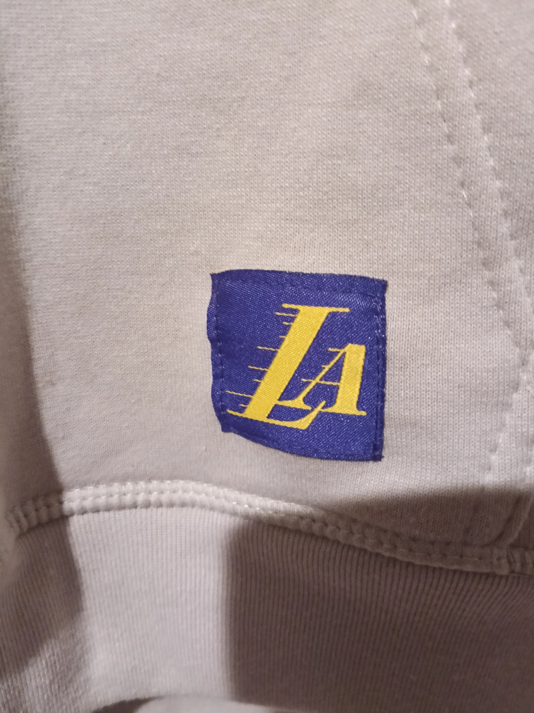 New!!! Los Angeles Lakers Hoodie - Size M - photo 4