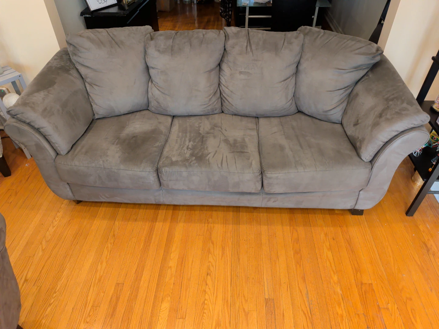 Leon's Couch