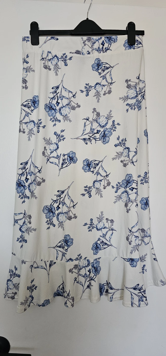 White Floral Wrap Skirt - photo 2