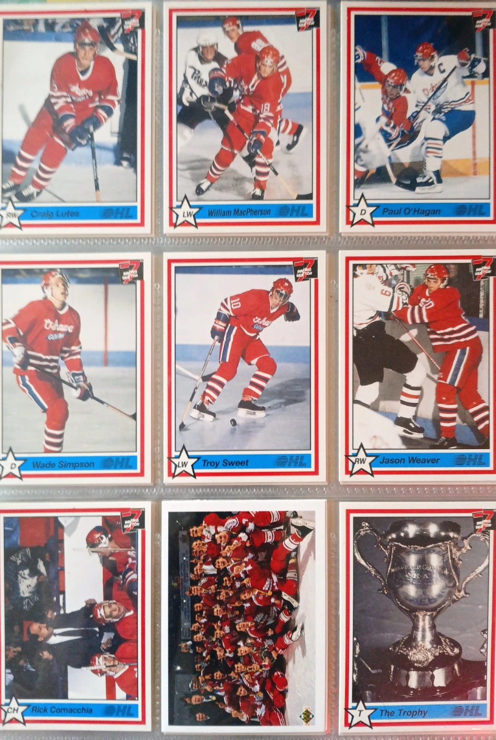 Collection of  baseball and hockey trading cards. - photo 5