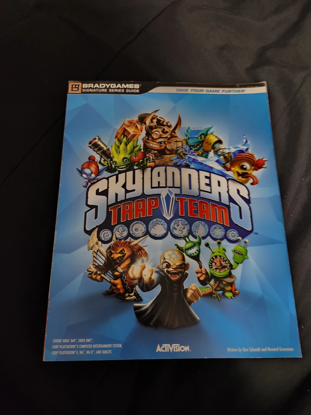 $10 skylanders book