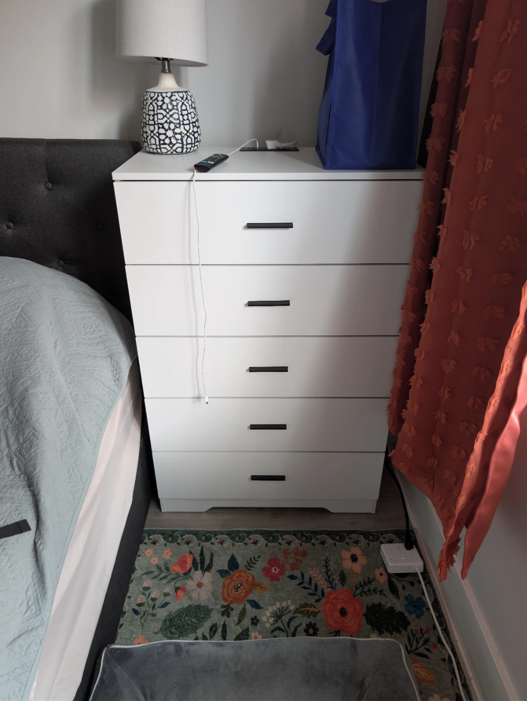 White 5-Drawer dresser