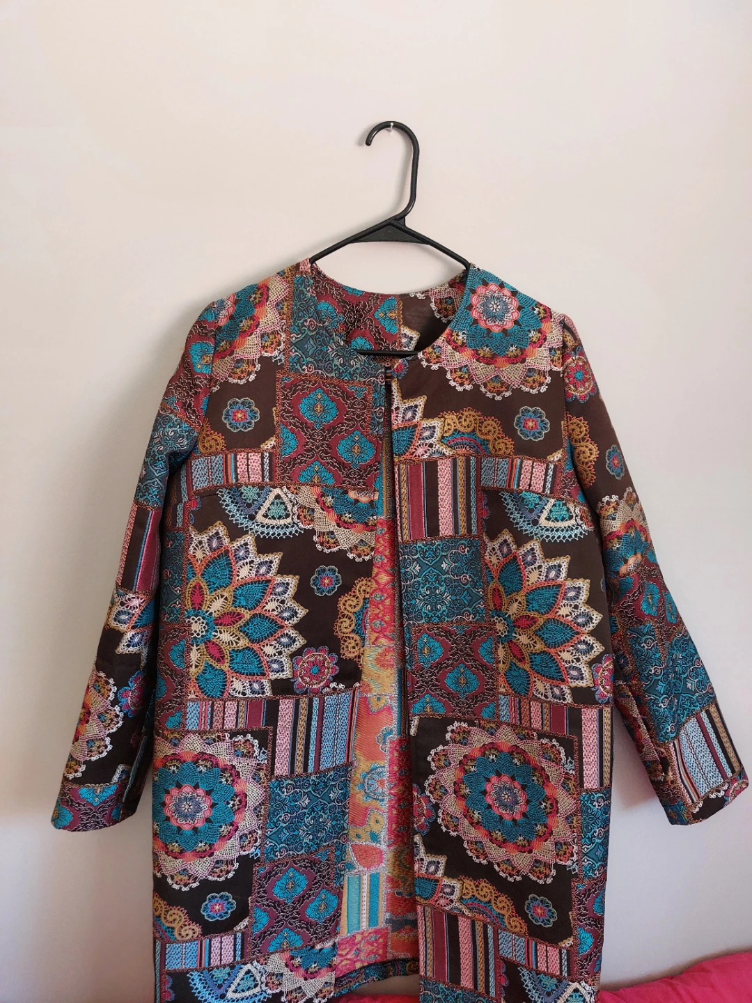 Collarless Patchwork Jacket - photo 2