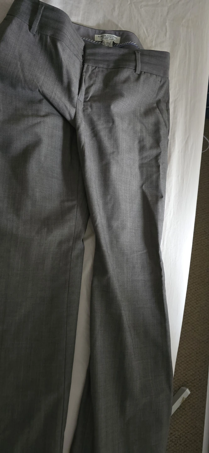 Women's Banana Republic Grey  Dress Pants