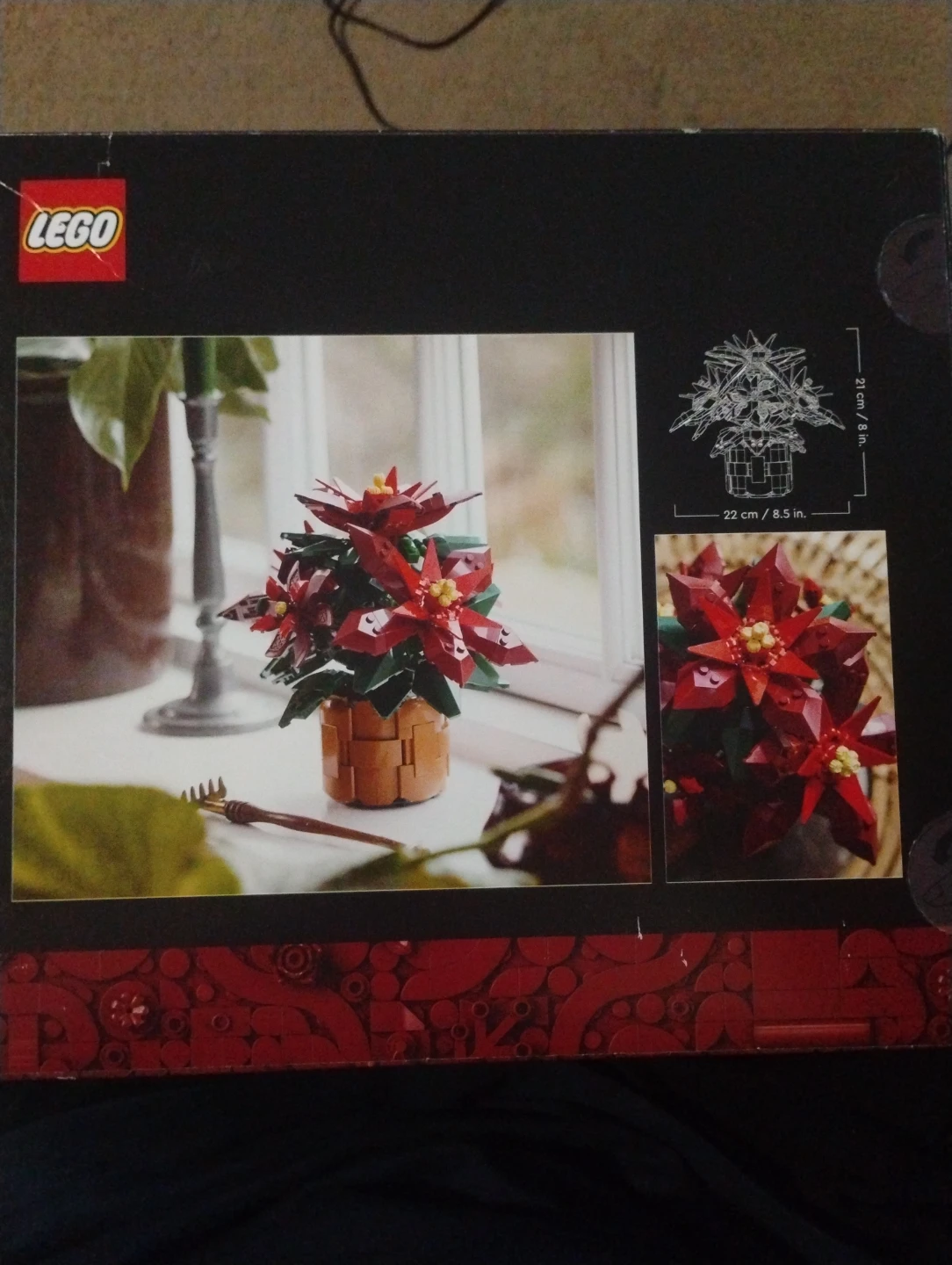 LEGO Botanicals Poinsettia Building Set 10307 - photo 2