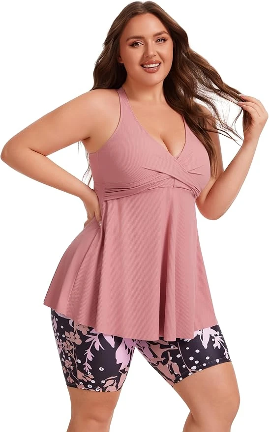 Women's Plus Size Swimsuit Tunic Tankini with Floral Shorts
