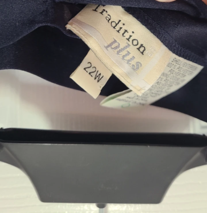 Tradition Plus Navy Blue Satin Skirt - Size 22W - photo 2