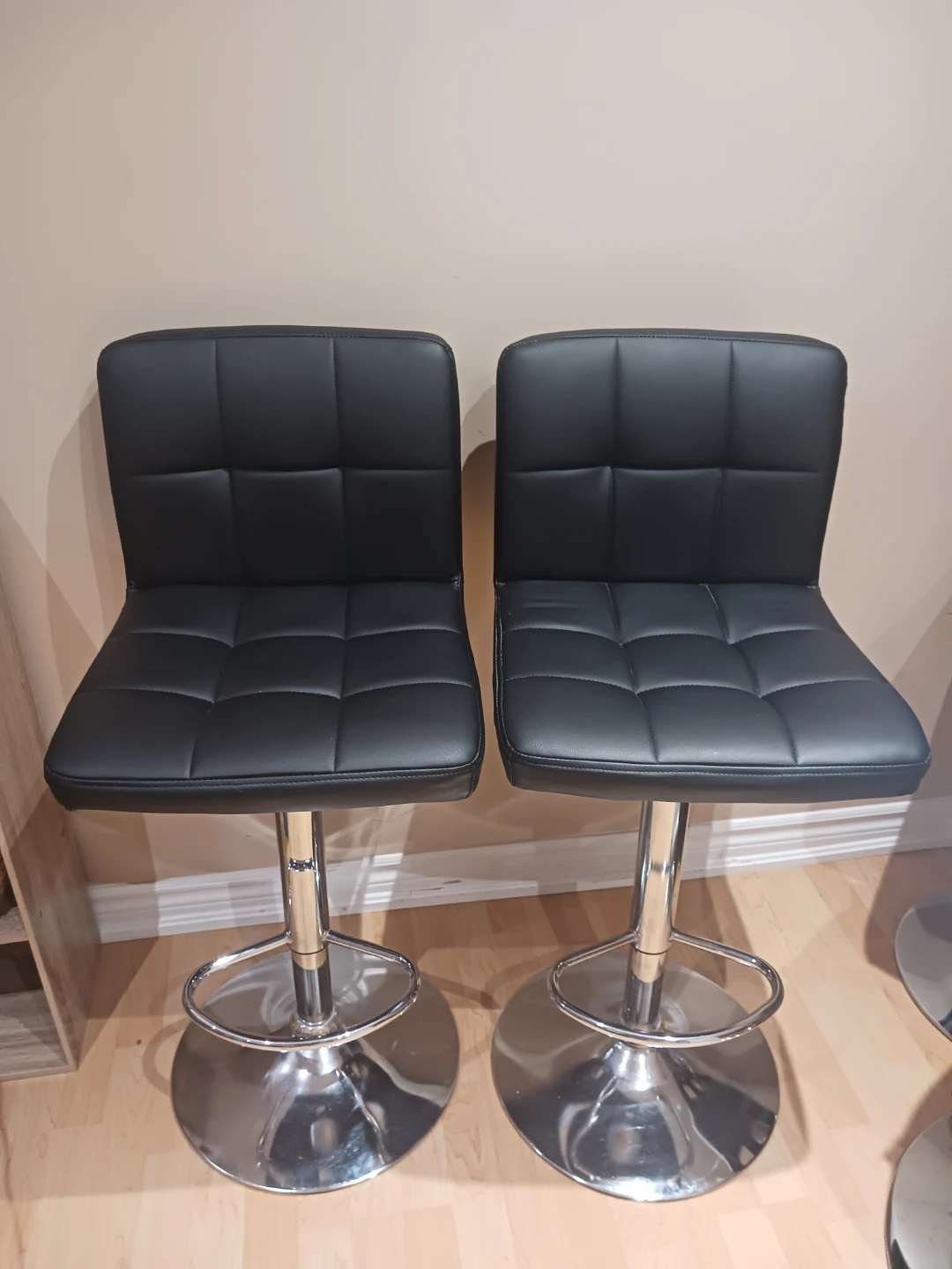 Set of 2 Black Adjustable Bar Stools