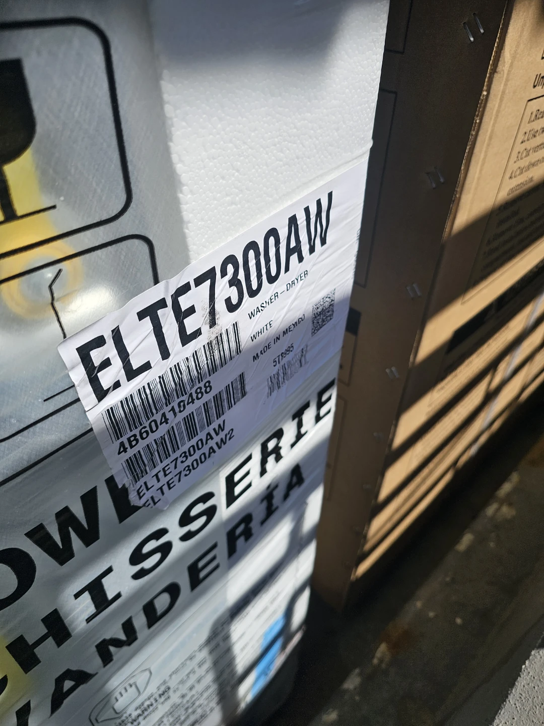 New Electrolux washer and gas dryer tower - photo 2