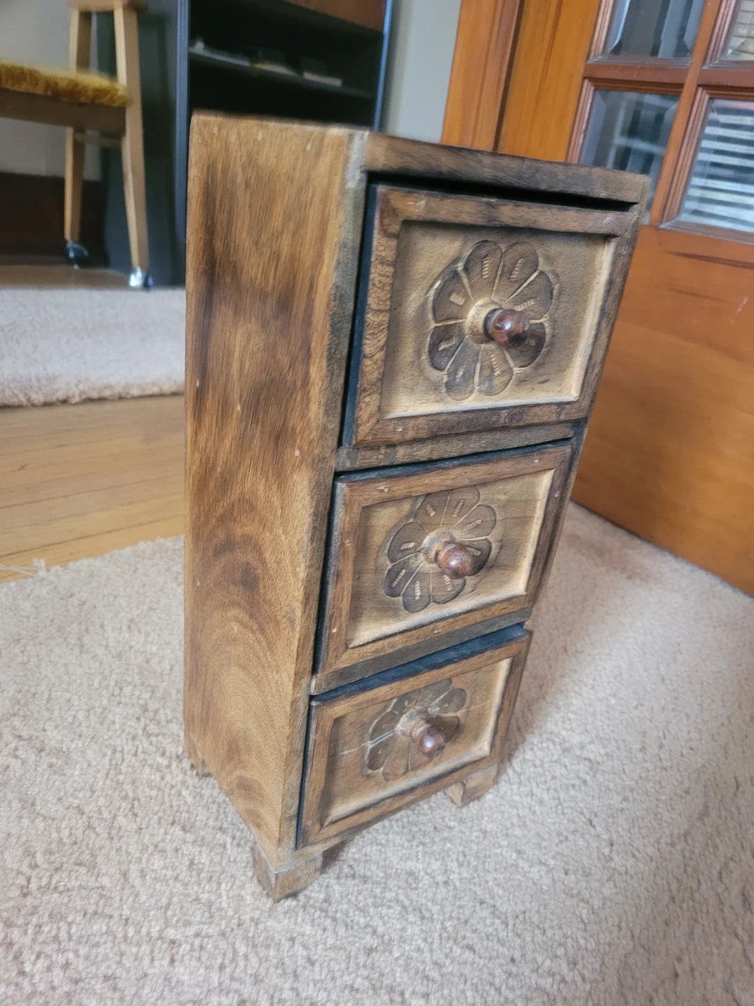 Wooden 3-Drawer Trinket Chest - photo 2
